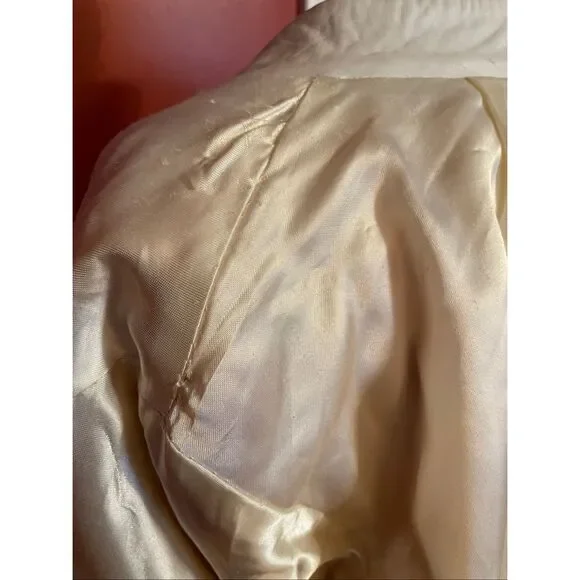 VINTAGE ADOLPH SCHUMAN FOR LILLI ANN | white button up fur jacket - Picture 8 of 16